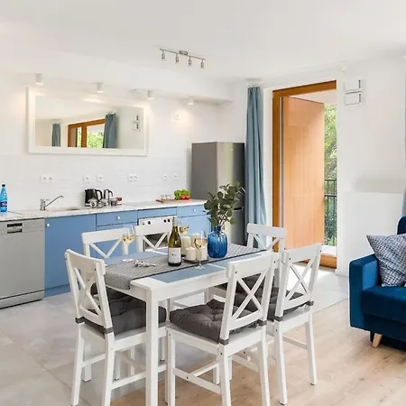 Pulawska 221 - Colorful With Balcony By Renters Apartament
