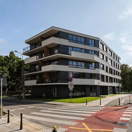 Pulawska 221 - Colorful With Balcony By Renters Apartment *