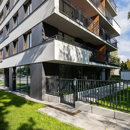 Apartman Pulawska 221 - Colorful With Balcony By Renters Varsó