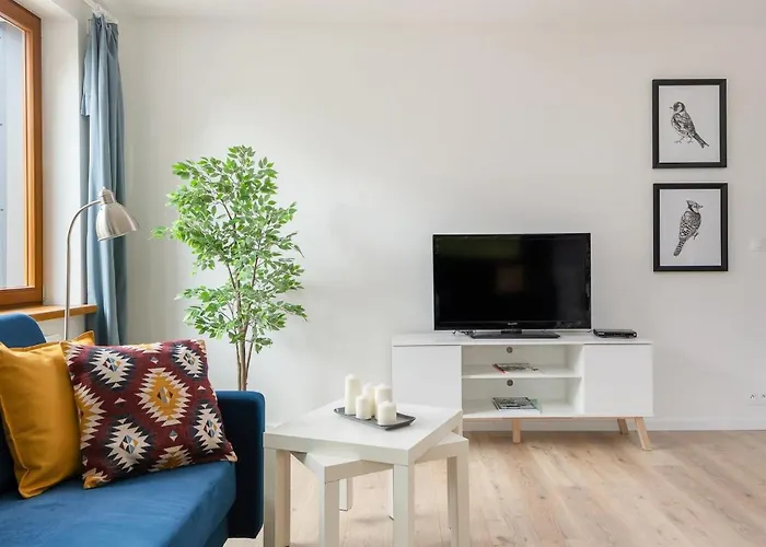 Pulawska 221 - Colorful With Balcony By Renters Apartman Varsó